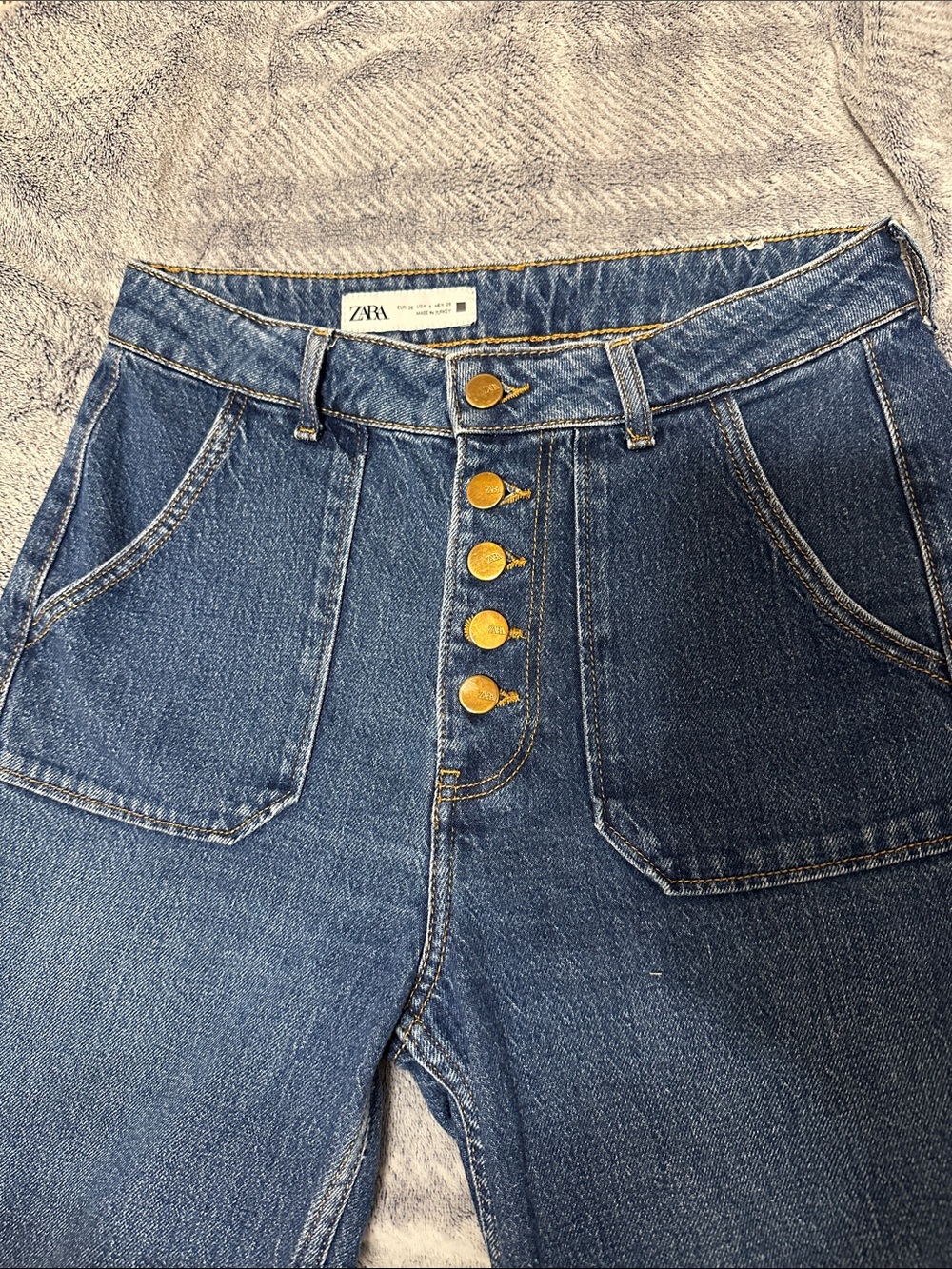 ZARA Dark Blue High-Rise Button-Front Jeans - Picture 1 of 5